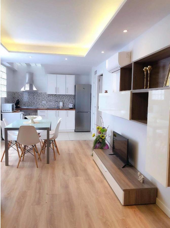 Beautiful 3 Bed Apartment In Los Cristianos Cactus Arona  Eksteriør billede